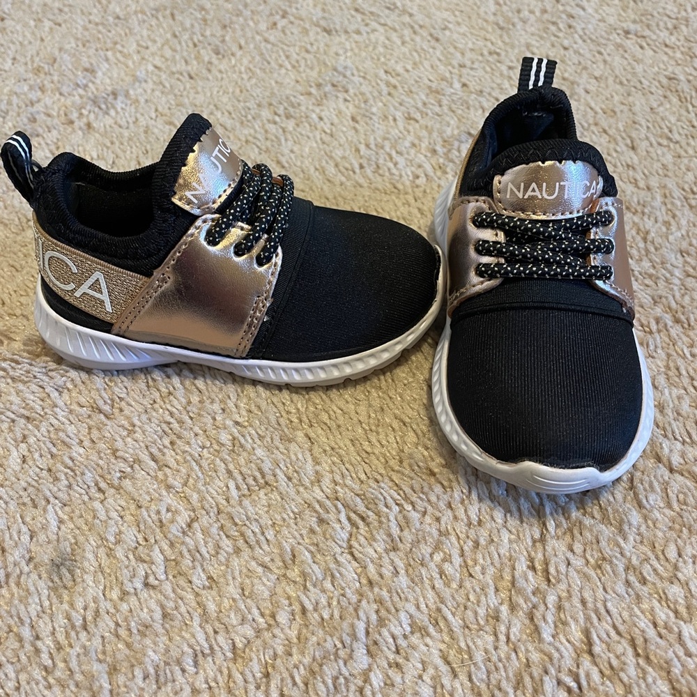 Size 5 Nautica Baby Shoes